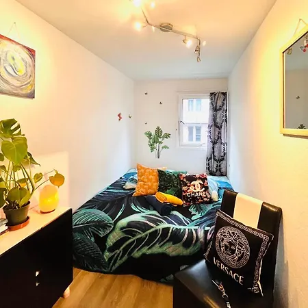Aloha From Privat overnatting
